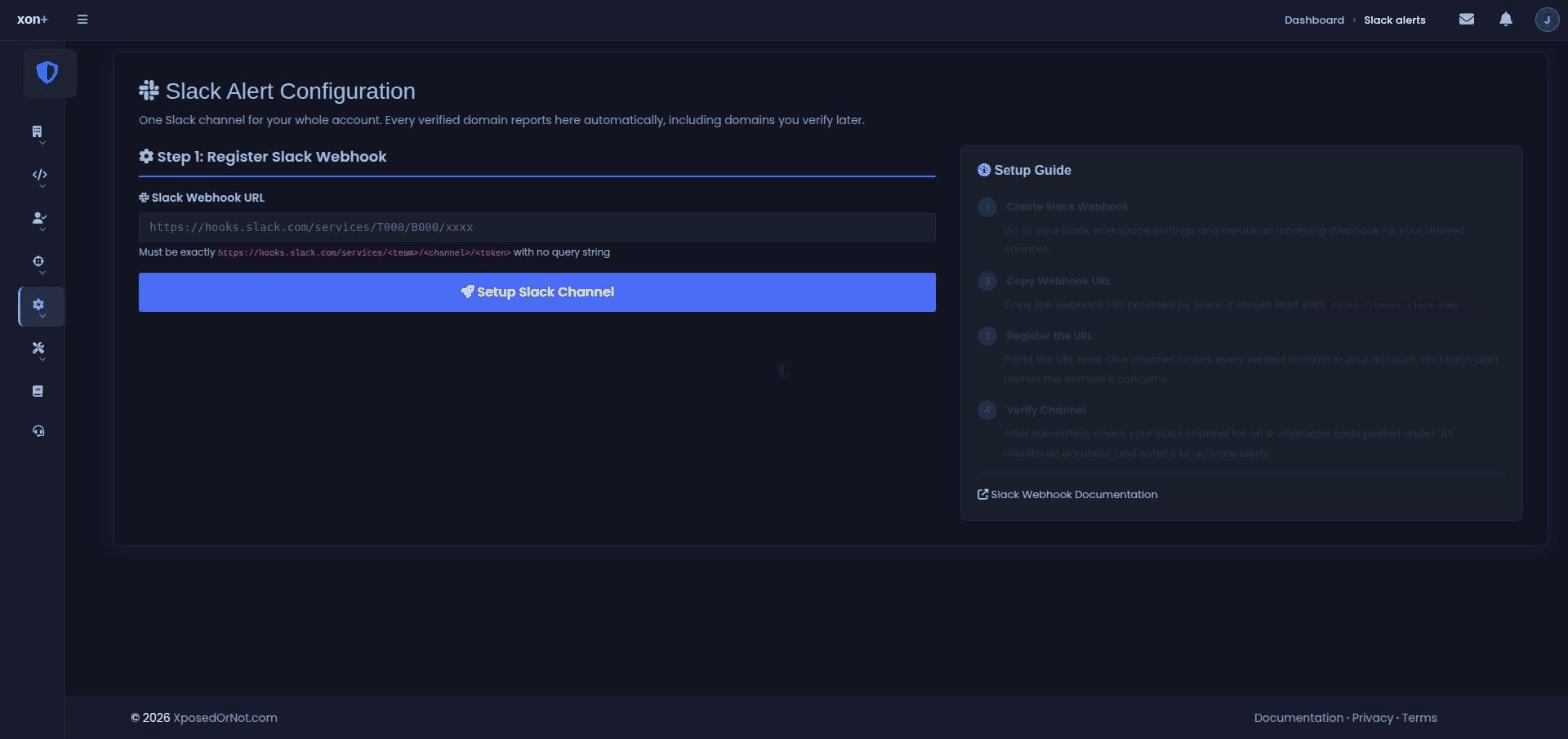 The Slack alert configuration page in the console: one webhook URL field, a setup button, and a four-step guide ending in the verification code